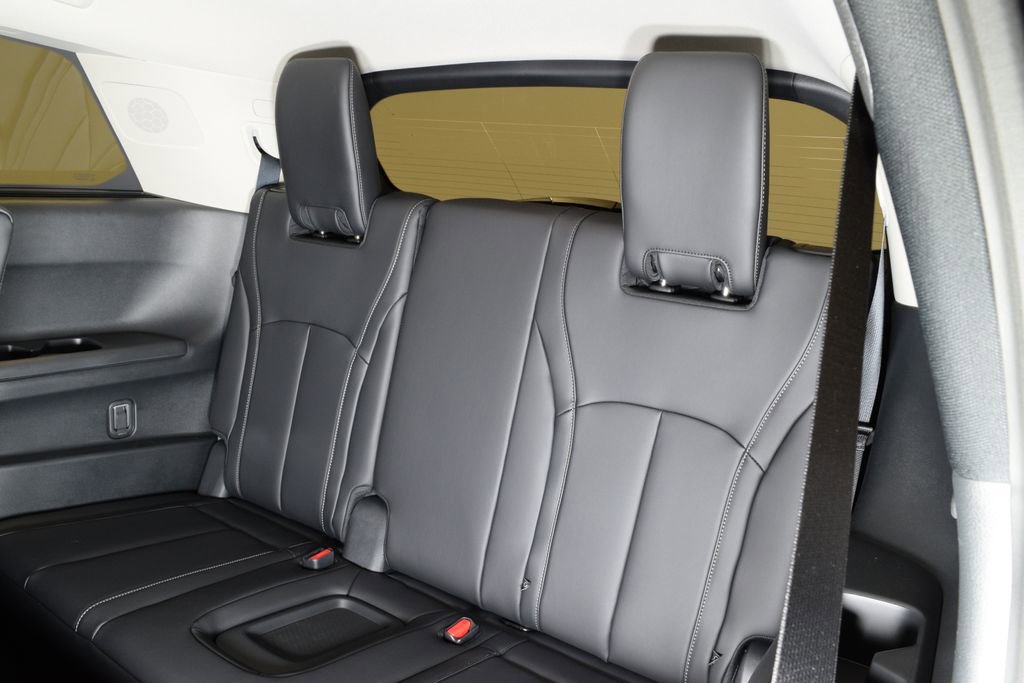 New 2026 INFINITI QX60 Luxe w/ Cargo Package AWD/4WD image 31