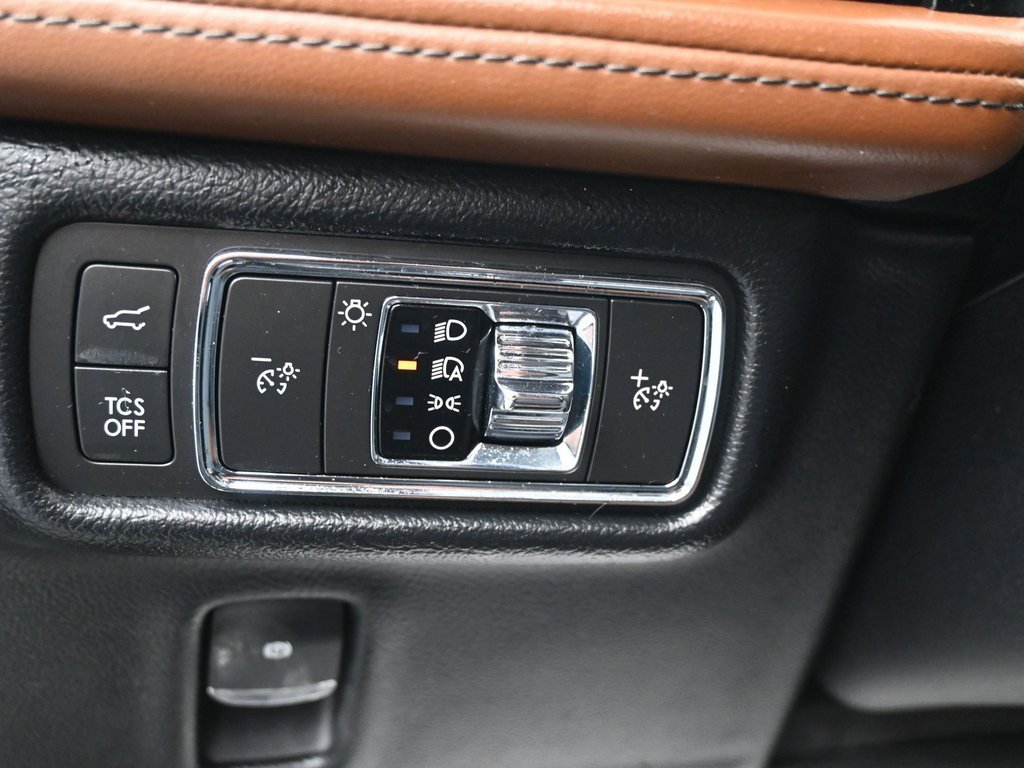 Used 2021 Lincoln Nautilus Reserve w/ Cargo Utility Package image 23