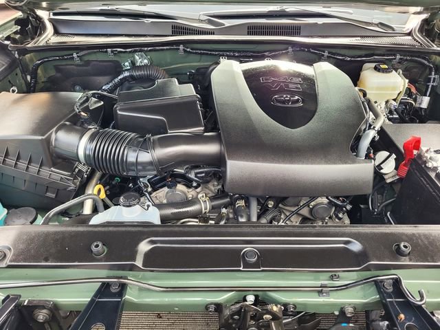 Certified 2021 Toyota Tacoma TRD Off-Road w/ Technology Package image 34