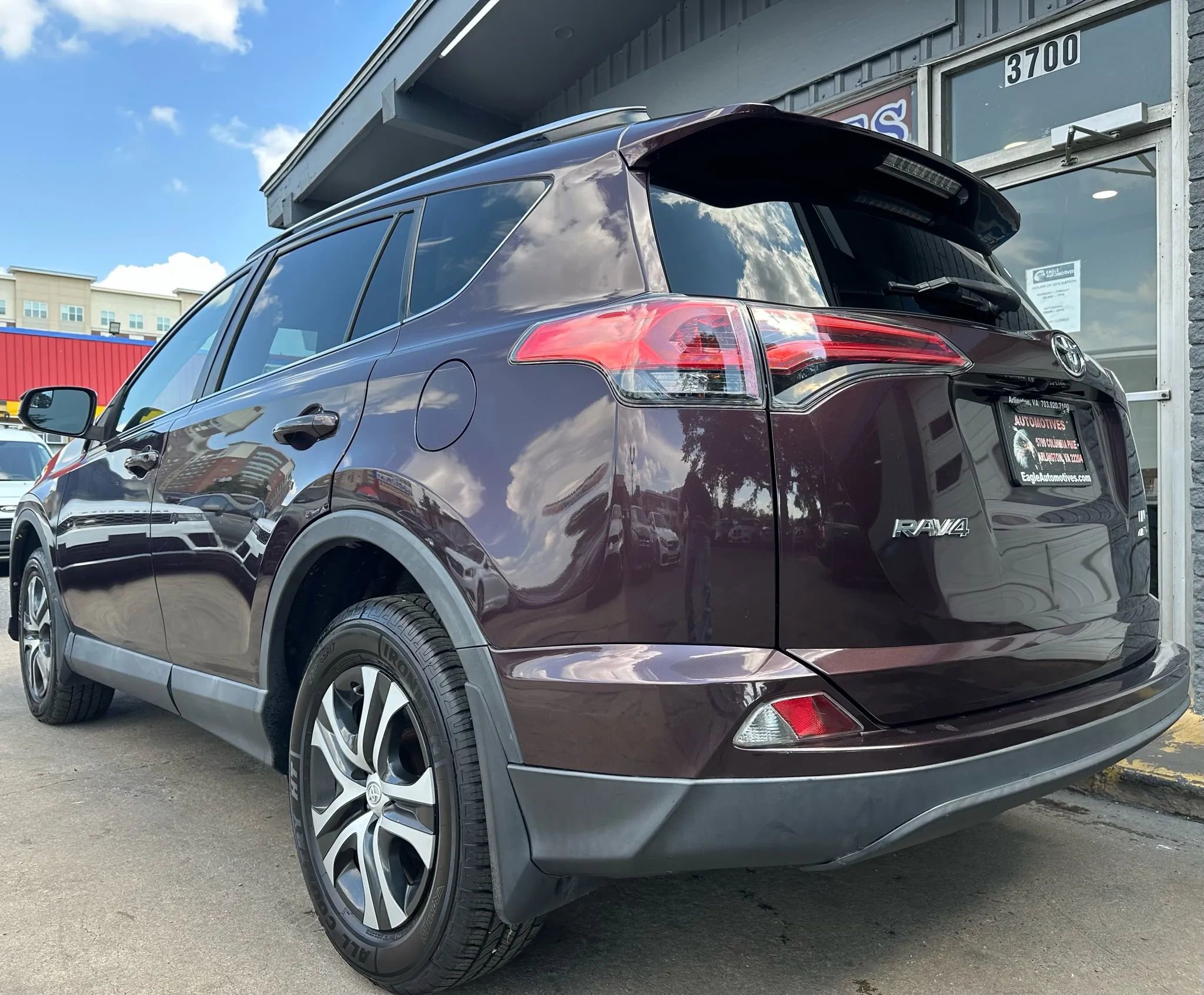 Used 2017 Toyota RAV4 LE w/ All Weather Liner Package image 5