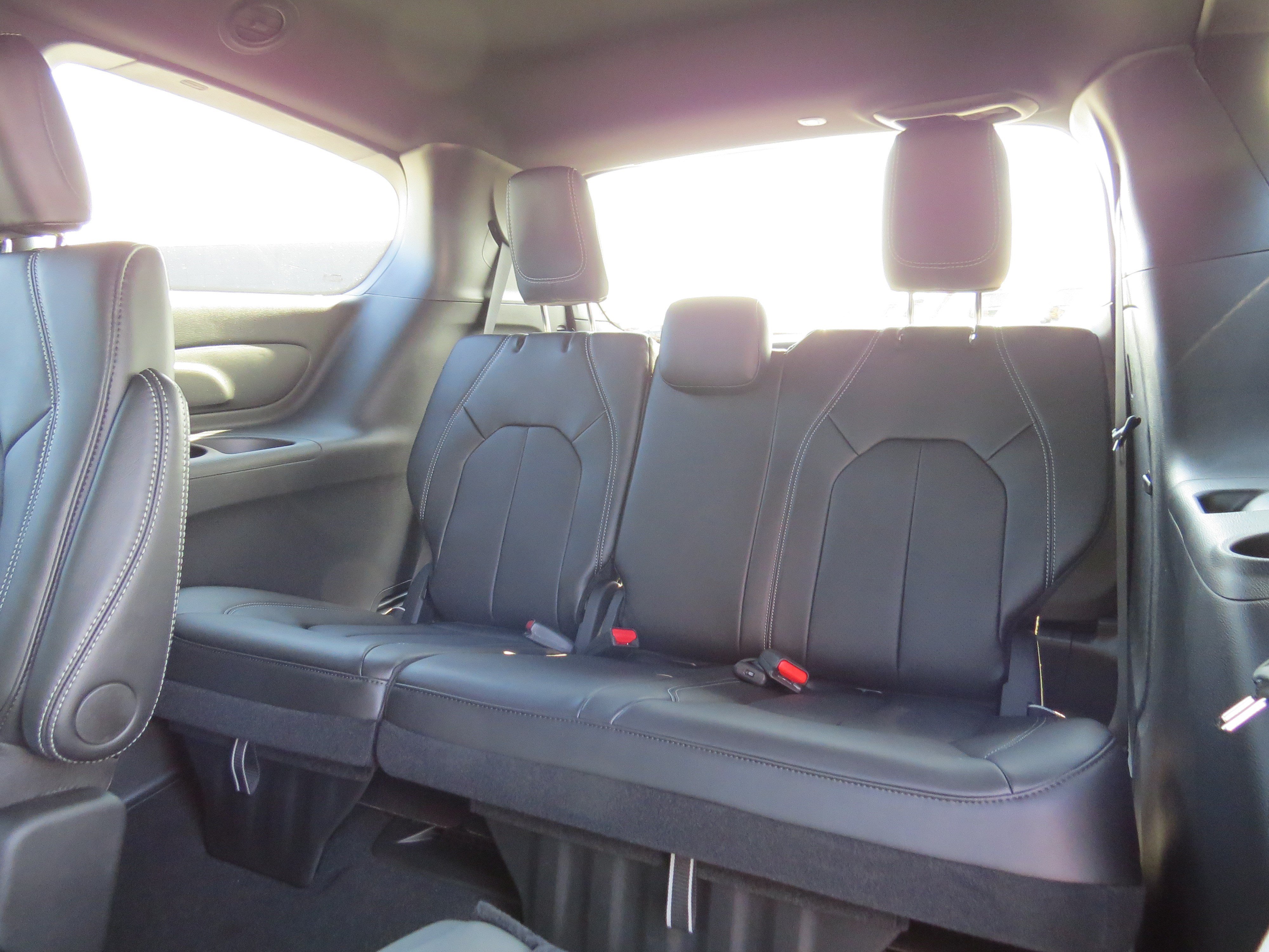 New 2025 Chrysler Voyager LX FWD image 15