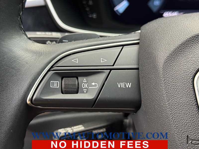 Used 2025 Audi Q3 2.0T Premium AWD/4WD image 40