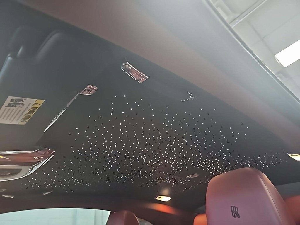 Used 2015 Rolls-Royce Wraith image 7