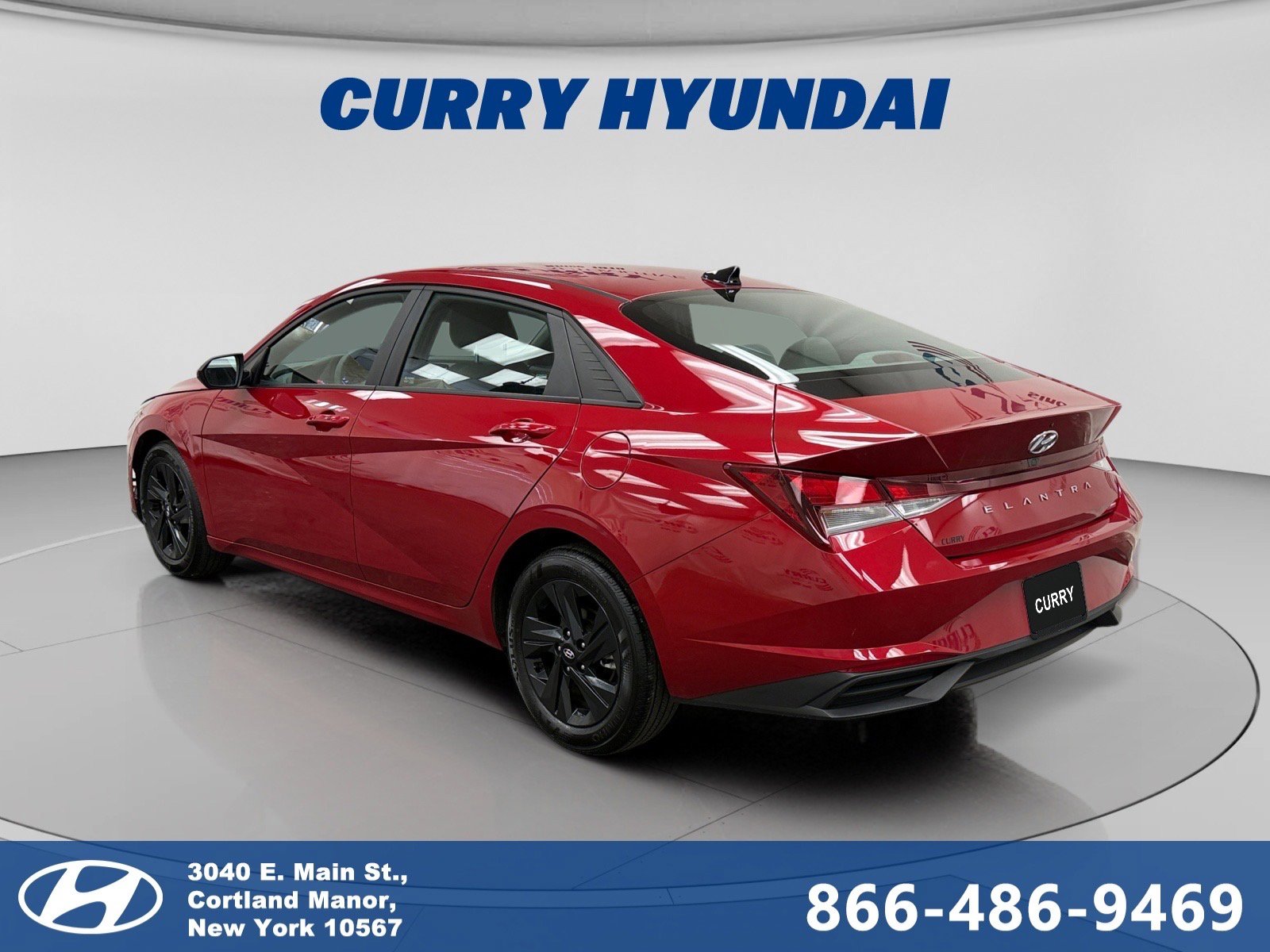 Used 2023 Hyundai Elantra SEL w/ Preferred Accessory Package image 3