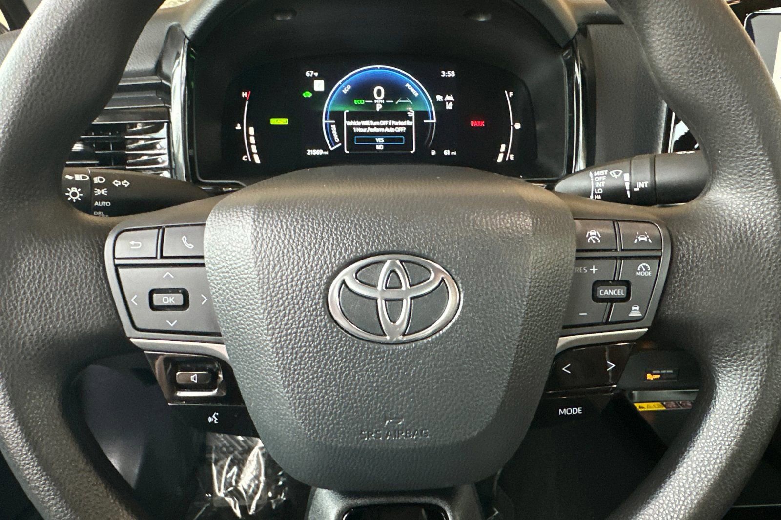 Used 2025 Toyota Camry LE image 22