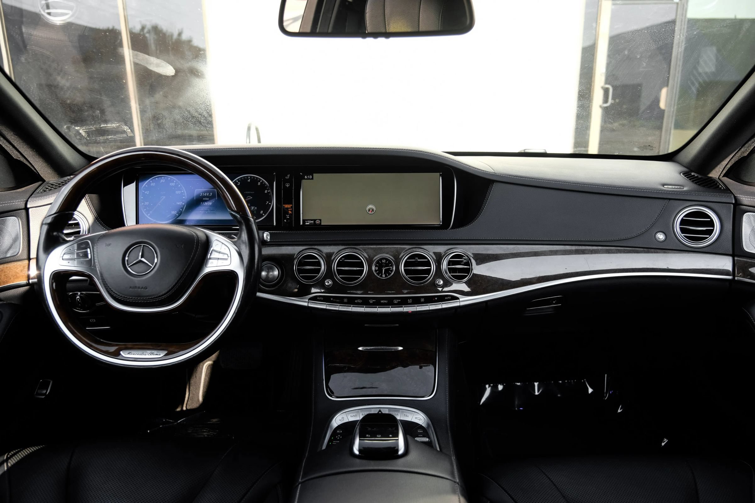 Used 2015 Mercedes-Benz S 550 Sedan image 17