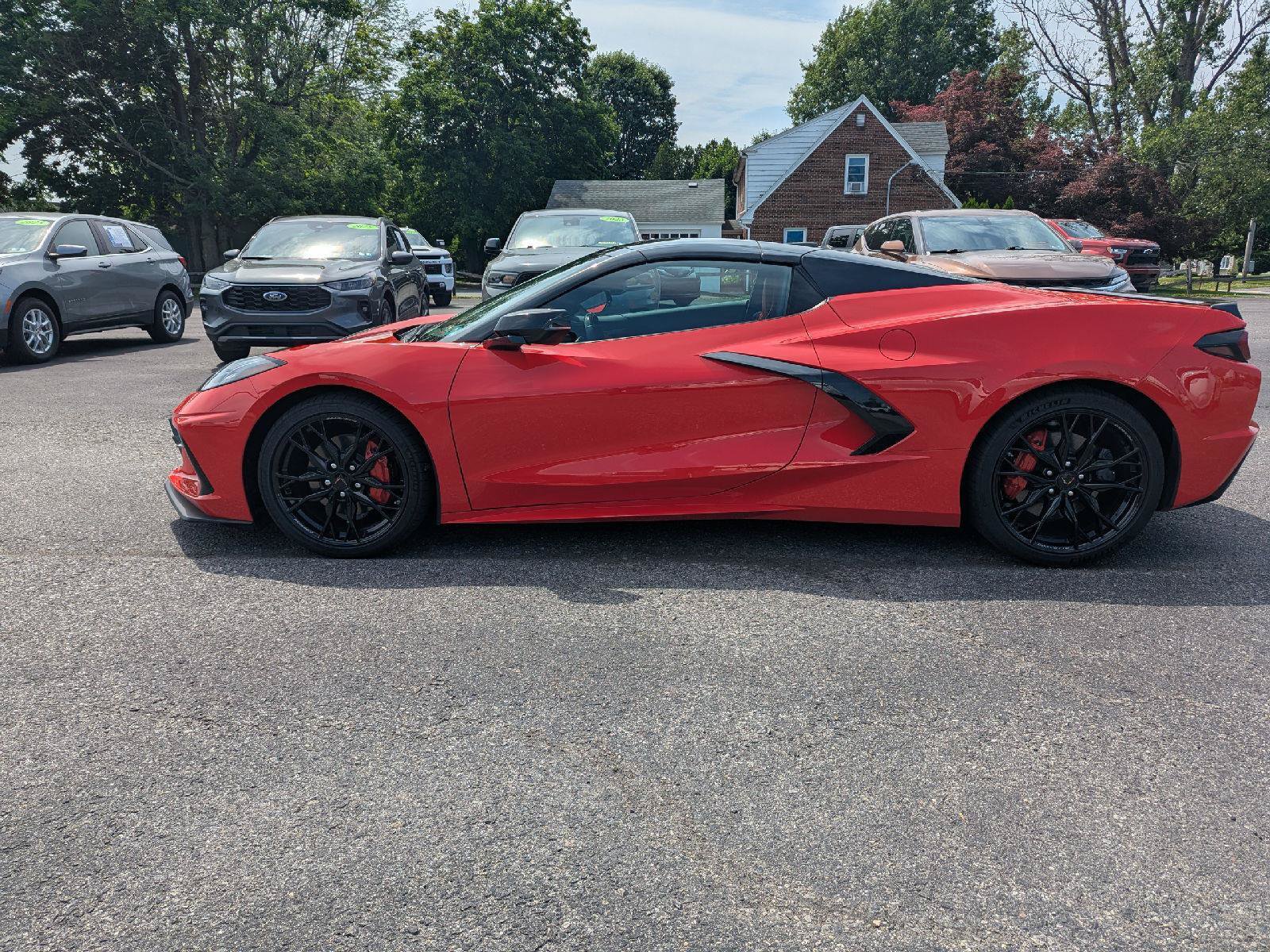 Certified 2025 Chevrolet Corvette Stingray Preferred Conv w/ Stealth Interior Trim Package RWD image 5