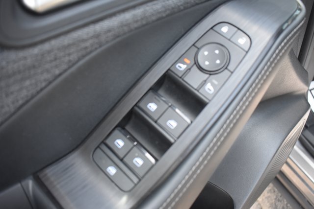 Used 2023 Nissan Rogue SV FWD image 12