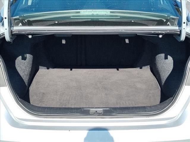 Used 2024 Nissan Altima 2.5 SV image 12