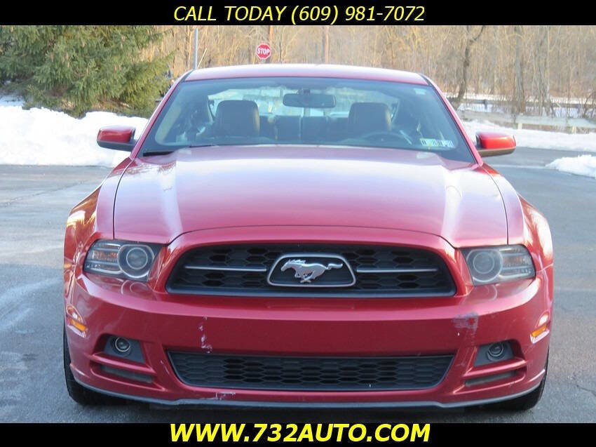 Used 2013 Ford Mustang Premium RWD image 5