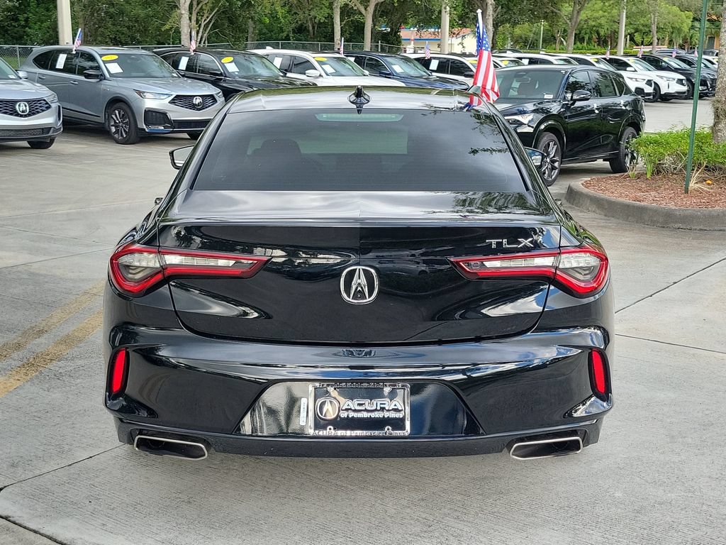Used 2023 Acura TLX FWD image 6