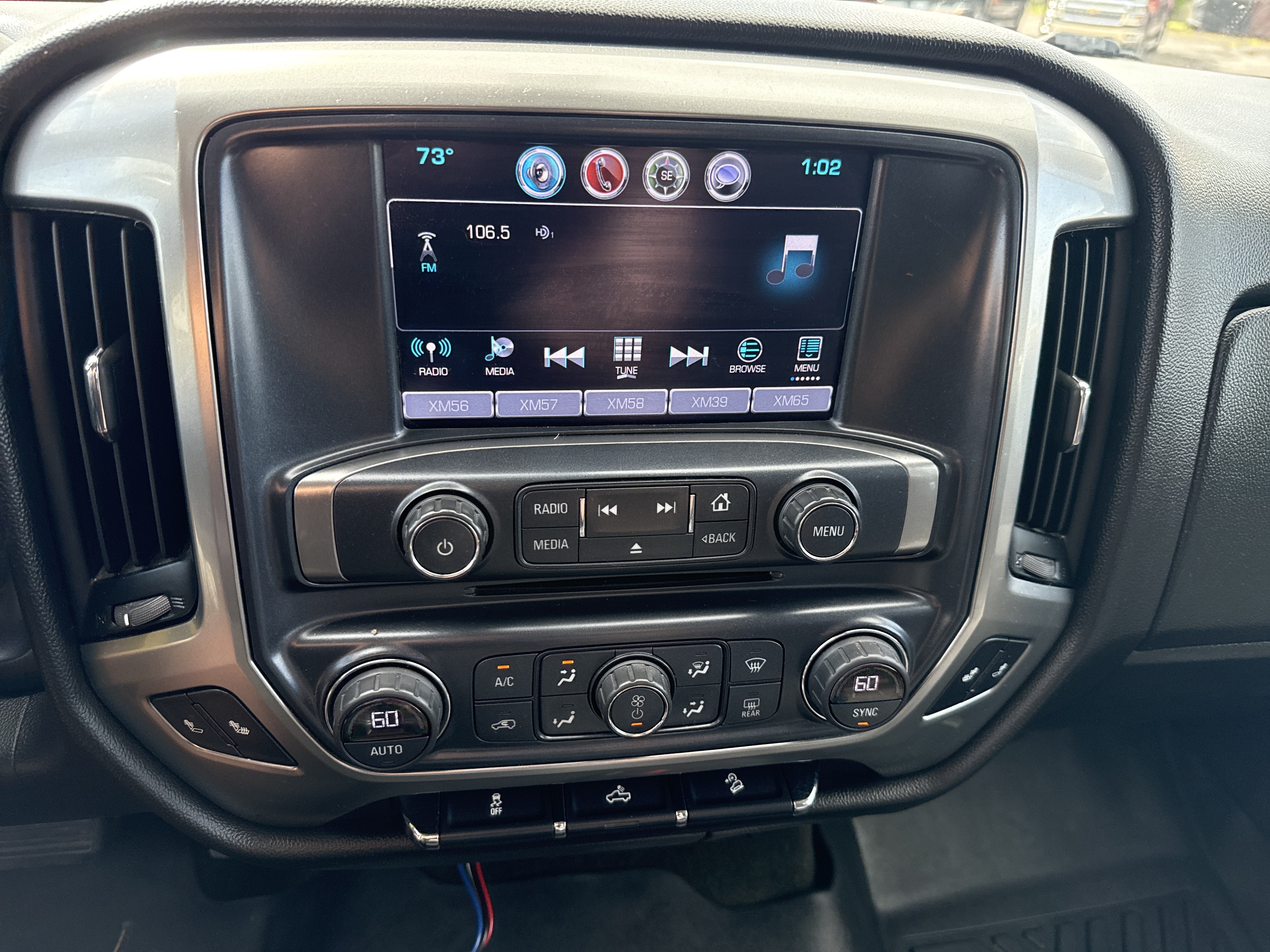 Used 2017 Chevrolet Silverado 1500 LT w/ All Star Edition AWD/4WD image 24