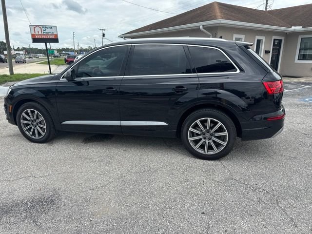 Used 2019 Audi Q7 3.0T Premium Plus w/ Premium Plus Package AWD/4WD image 6