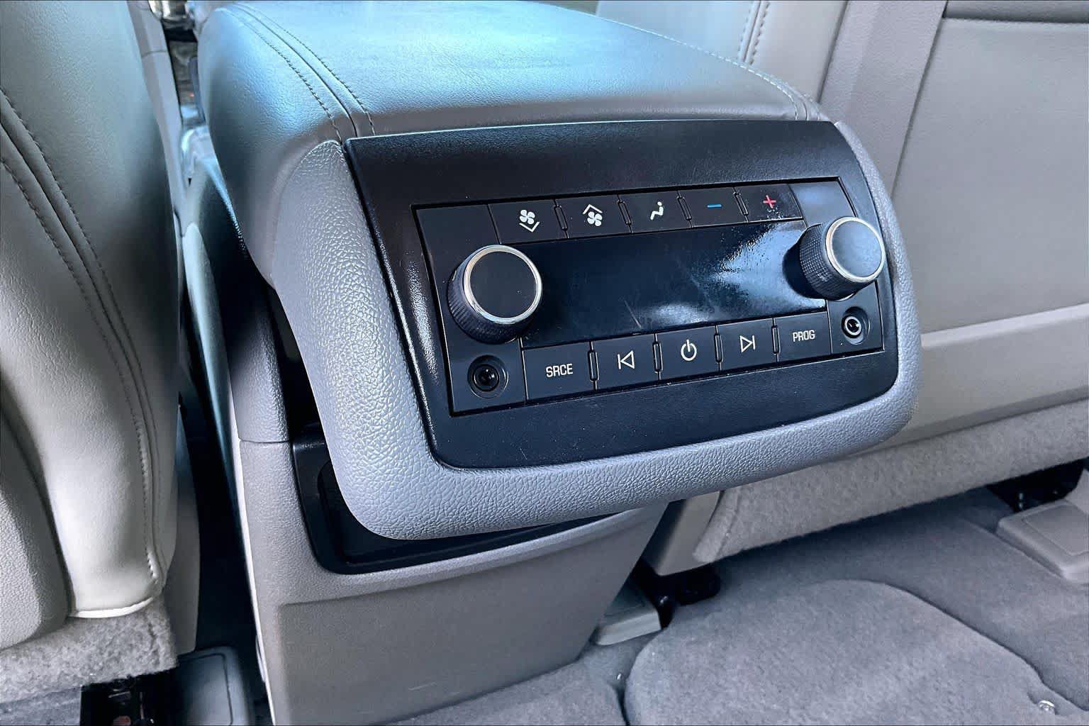 Used 2013 Buick Enclave Leather w/ Trailering Provision Package AWD/4WD image 32