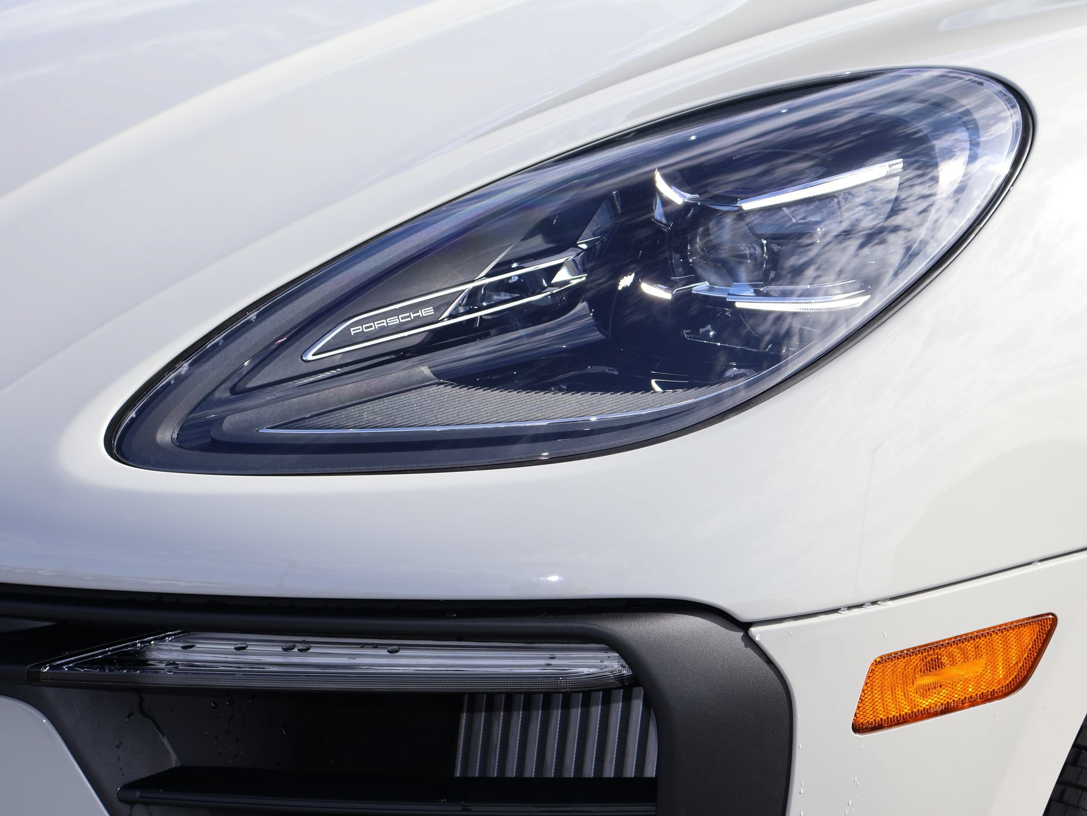 New 2026 Porsche Macan S AWD/4WD image 12