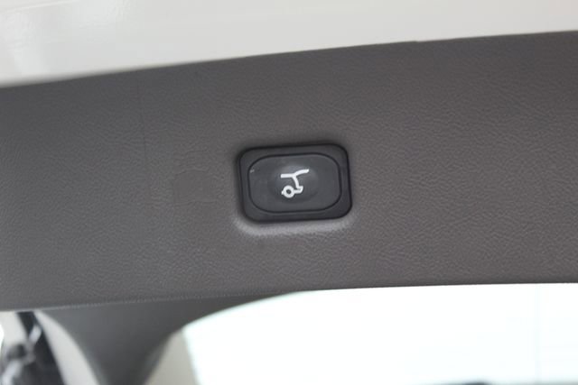 Certified 2023 Lincoln Nautilus Reserve image 6