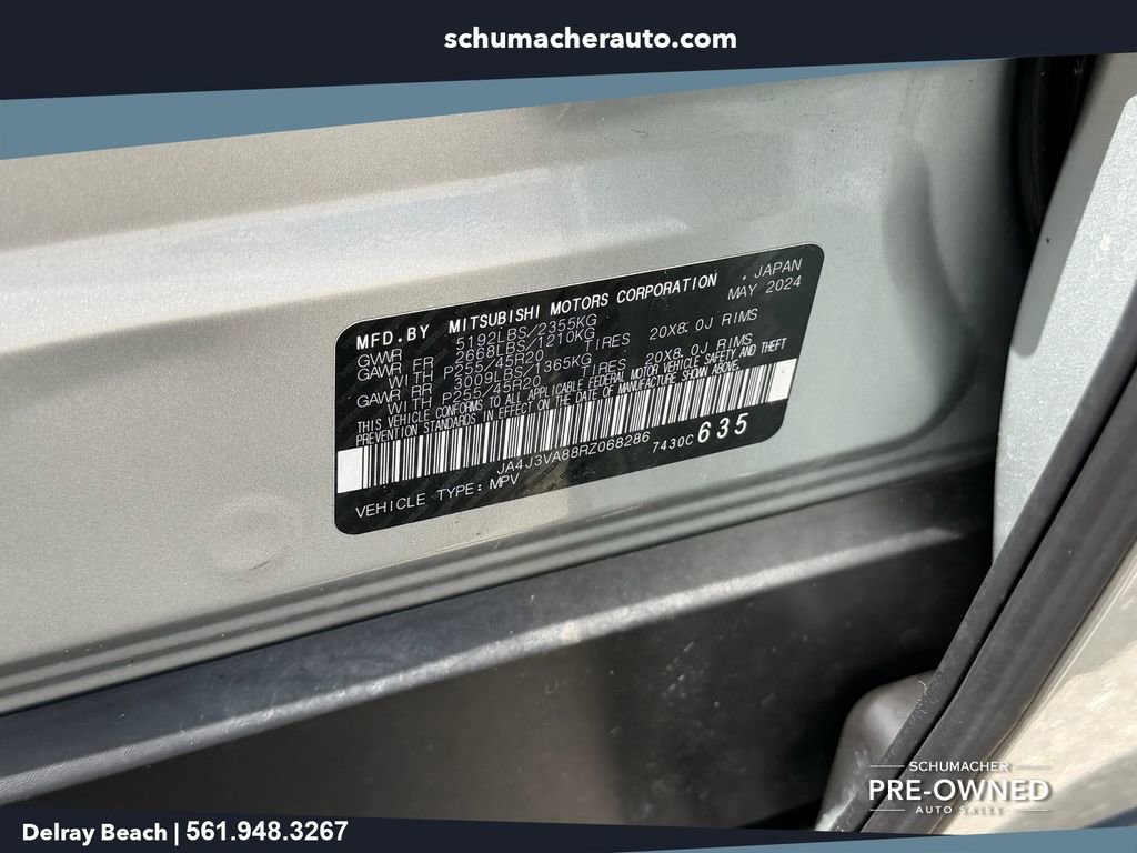 Used 2024 Mitsubishi Outlander FWD image 20