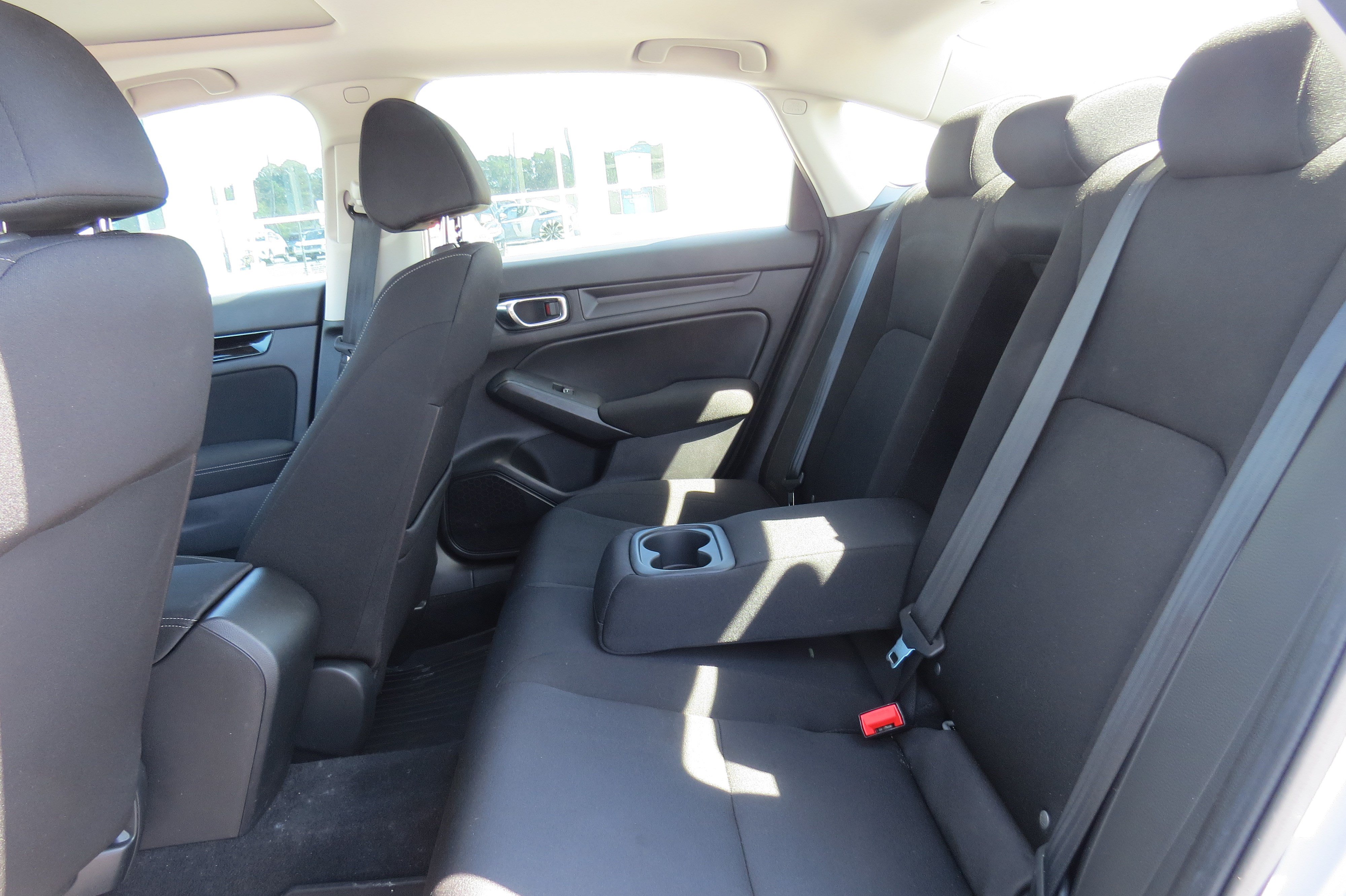Used 2022 Honda Civic EX image 11