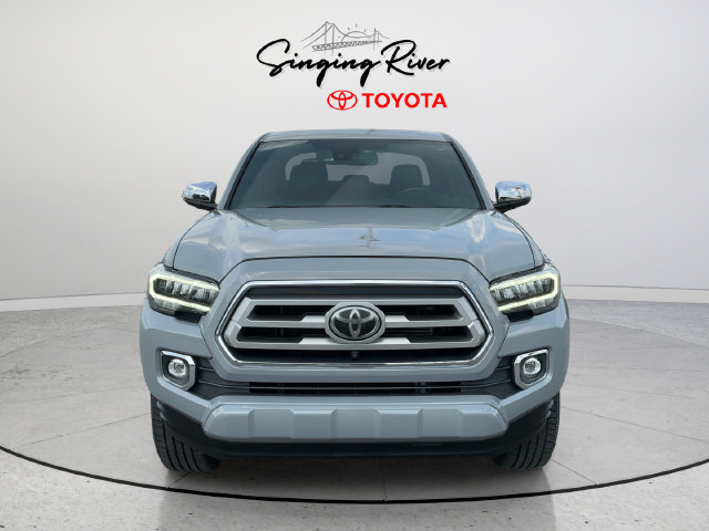 Used 2020 Toyota Tacoma Limited AWD/4WD image 2