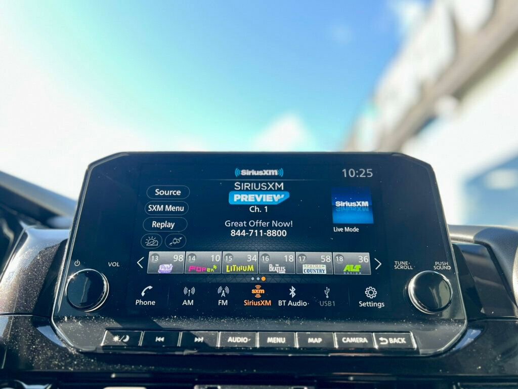 Used 2022 Nissan Pathfinder Platinum w/ Cargo Package image 20