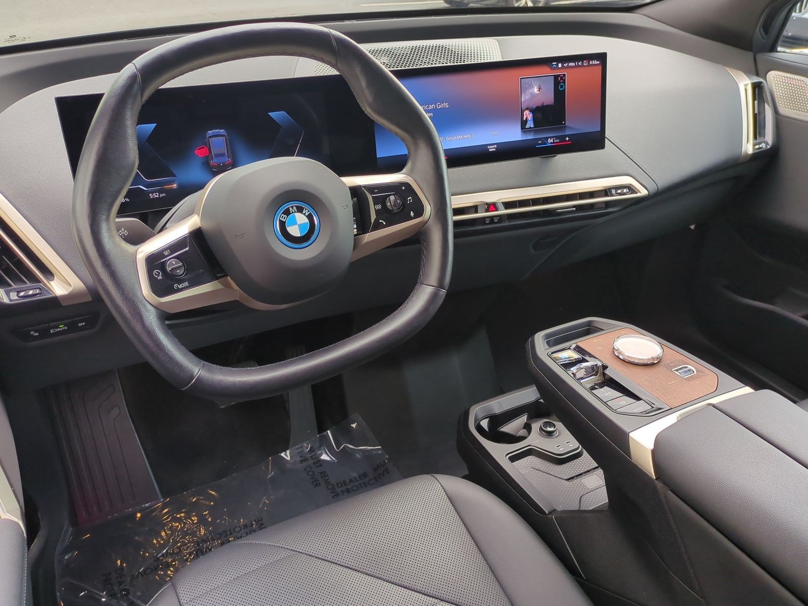Certified 2023 BMW iX M60 w/ Executive Package AWD/4WD image 30
