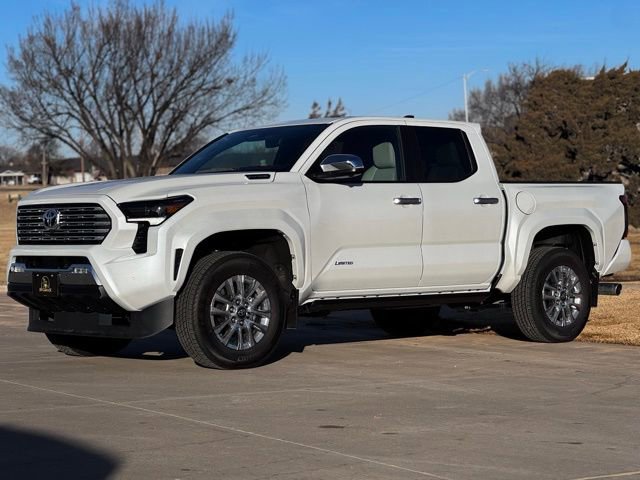 Used 2026 Toyota Tacoma Limited image 32