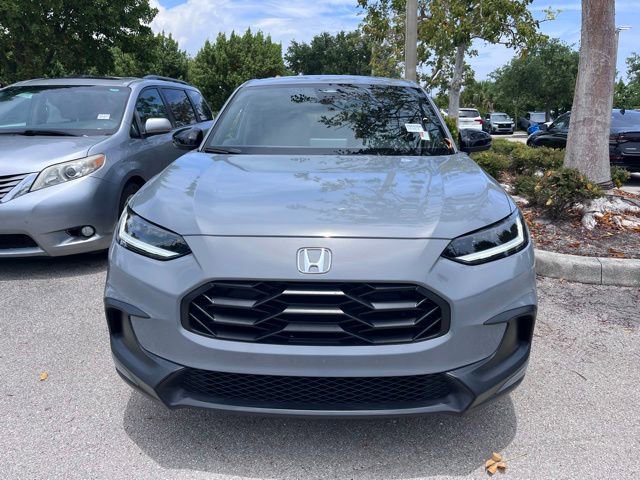 Used 2023 Honda HR-V Sport image 2