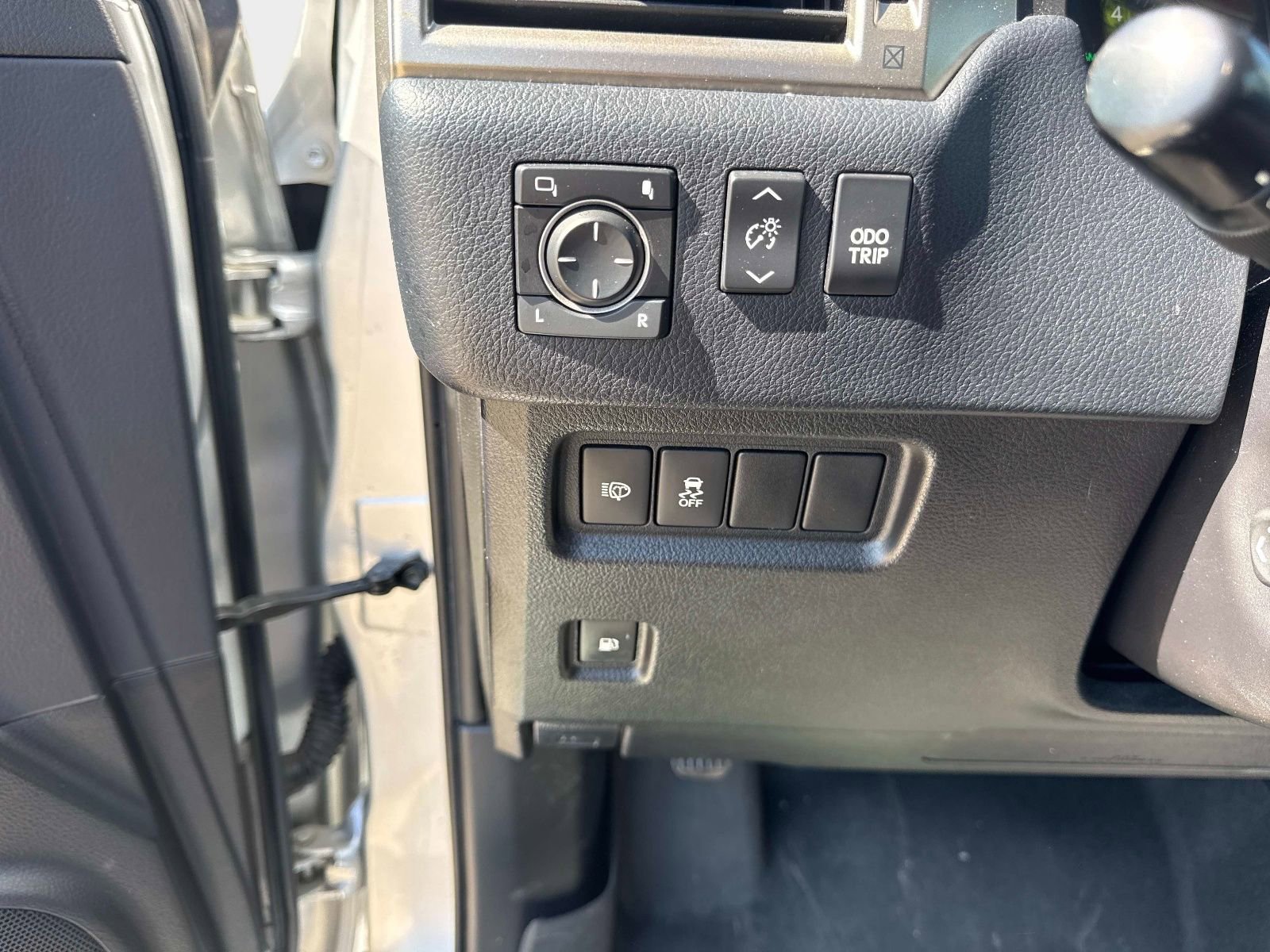 Used 2017 Lexus GX 460 Premium image 28