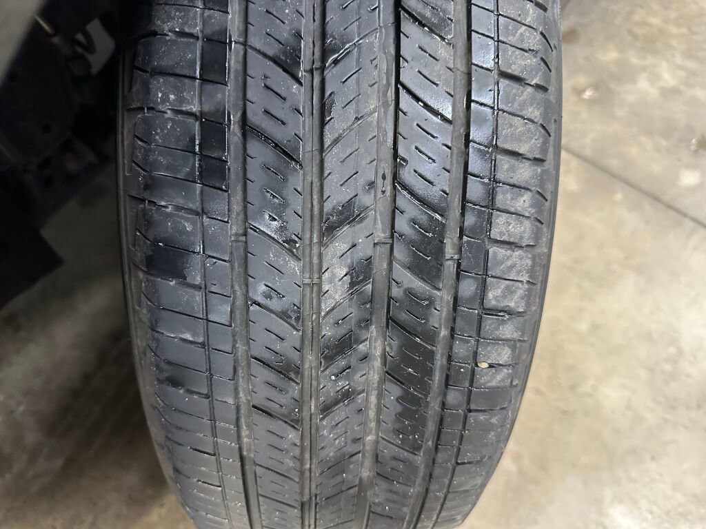 Certified 2024 Chevrolet Equinox LT w/ LPO, Floor Liner Package image 36