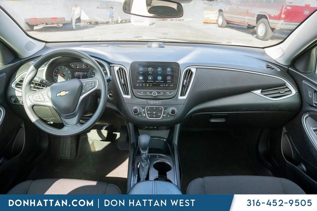 Used 2024 Chevrolet Malibu LT image 4