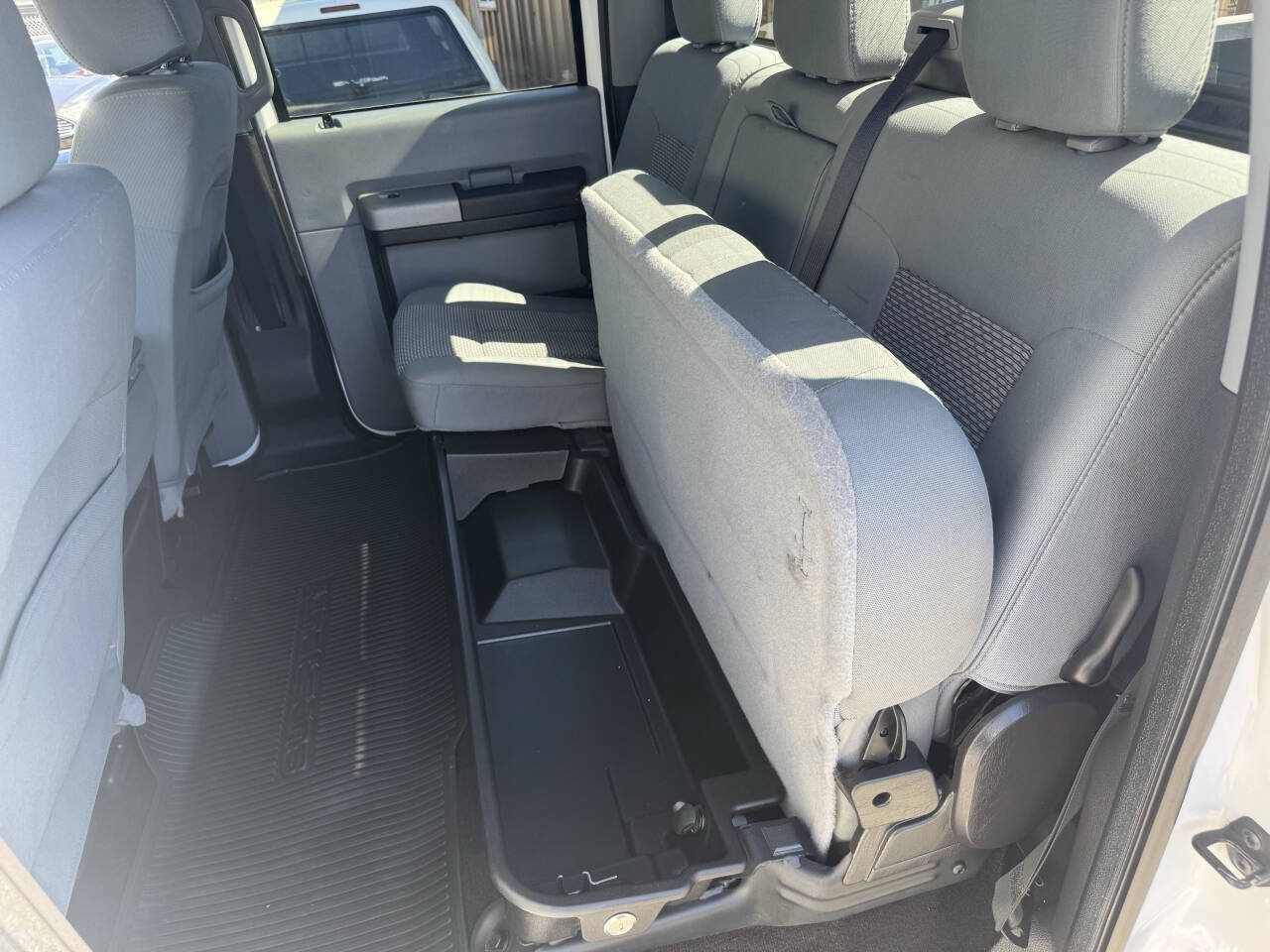 Used 2016 Ford F250 XLT w/ XLT Premium Package AWD/4WD image 19