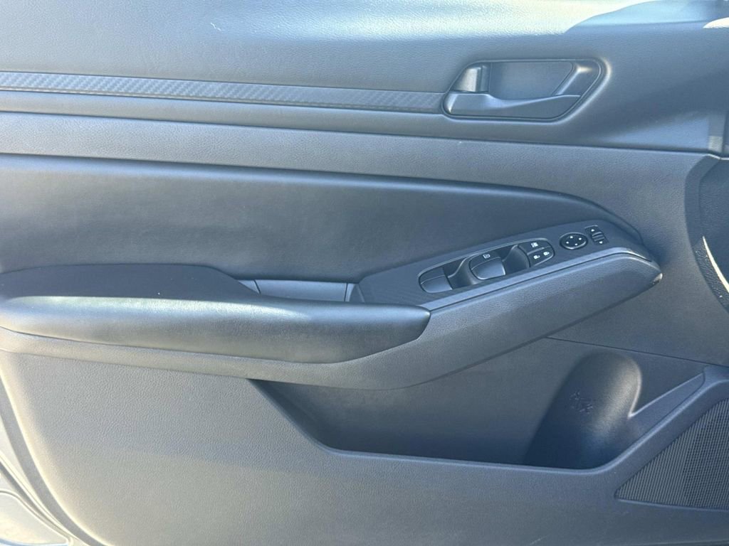 Certified 2023 Nissan Altima 2.5 S image 16