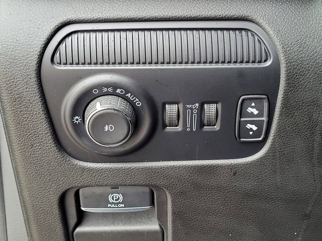 Used 2024 Jeep Wagoneer L Series II w/ Flexible Seating Group image 24