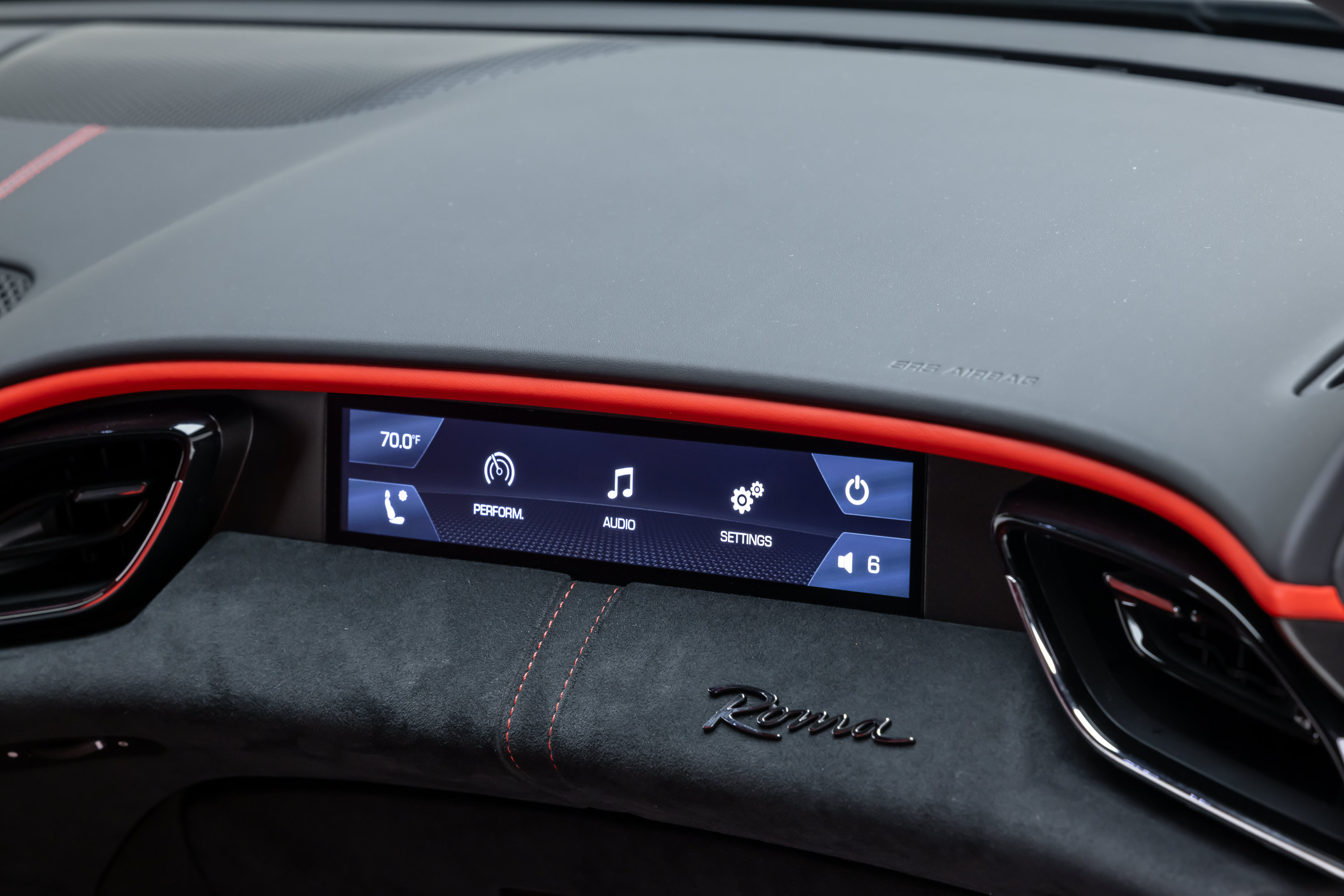 Used 2022 Ferrari Roma RWD image 31