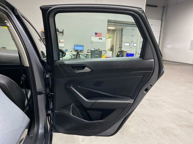 Used 2022 Volkswagen Jetta SE FWD image 26