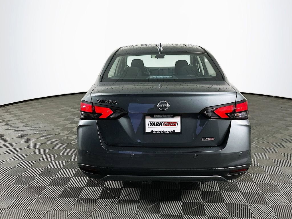 New 2025 Nissan Versa SV w/ Trunk Package image 9