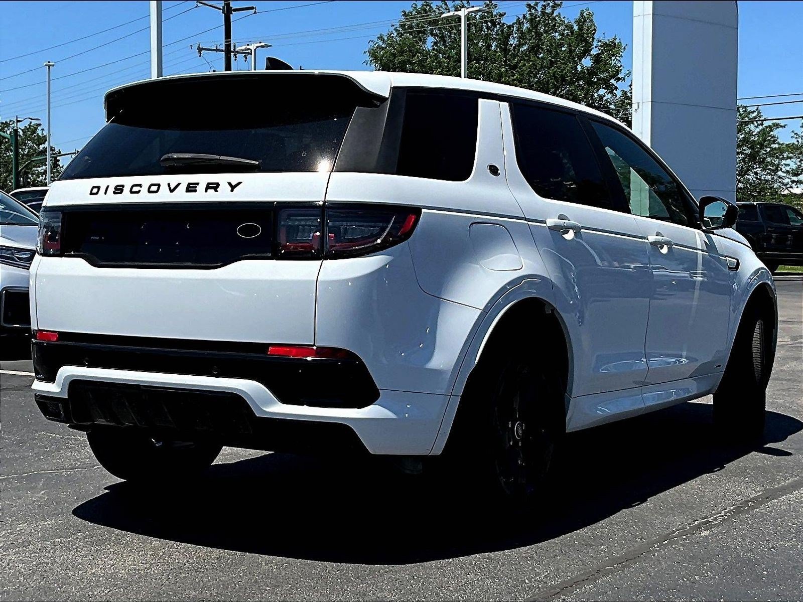 Used 2020 Land Rover Discovery Sport S R-Dynamic AWD/4WD image 6