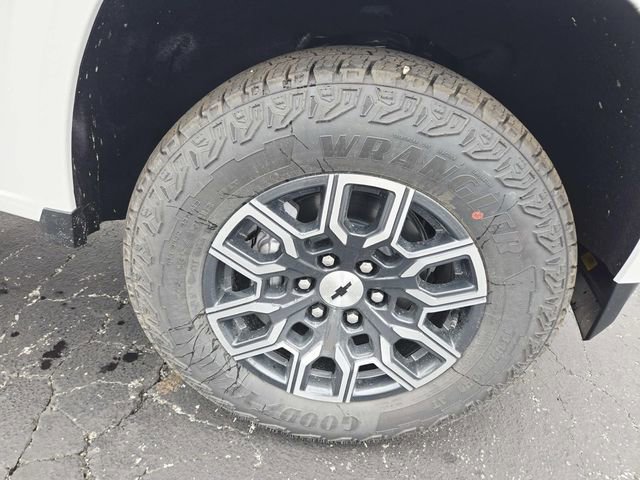 New 2026 Chevrolet Colorado Z71 image 14