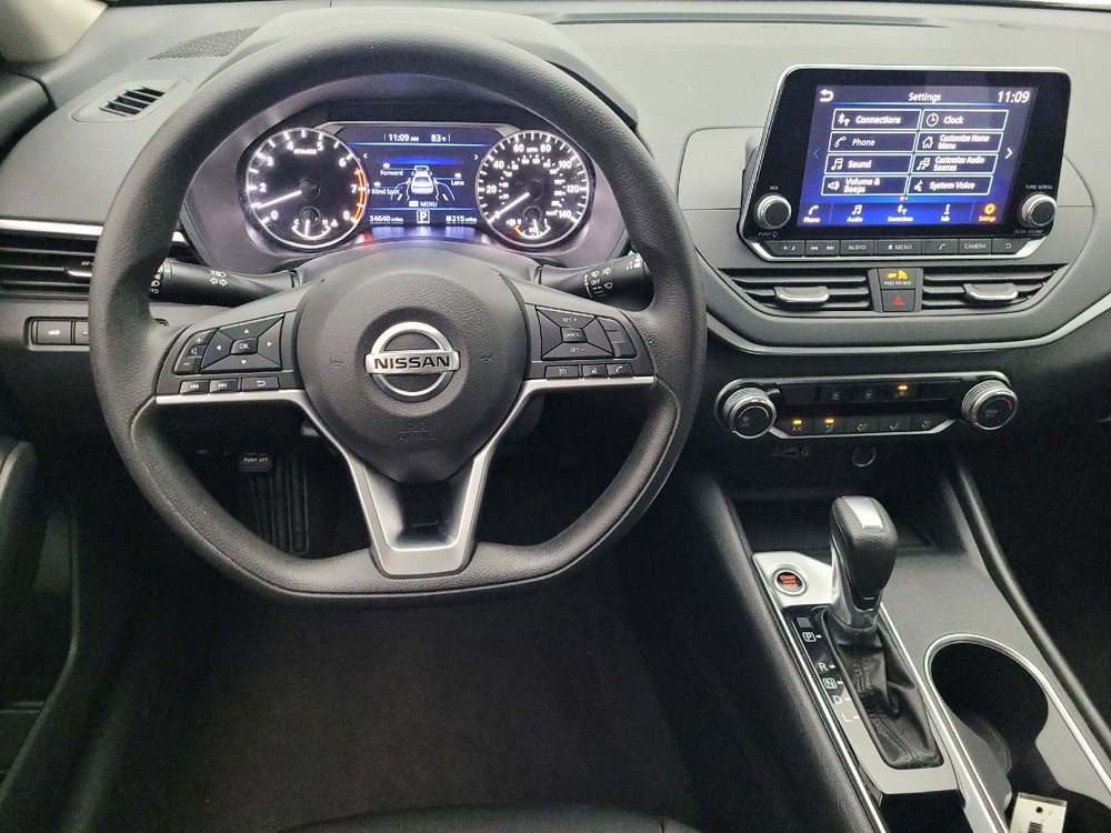 Used 2022 Nissan Altima 2.5 SV image 22