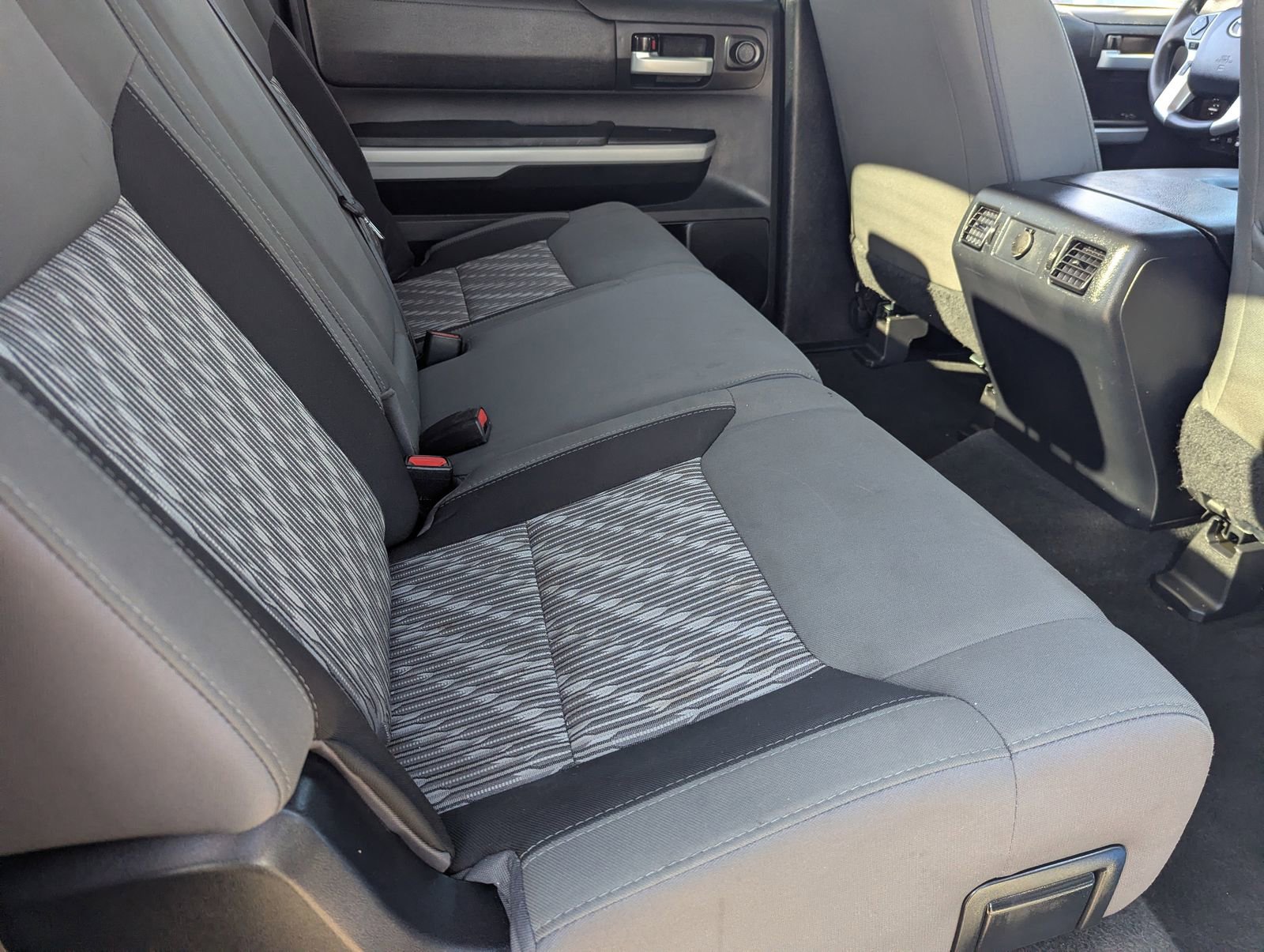 Used 2018 Toyota Tundra SR5 w/ SR5 Upgrade Package RWD image 13