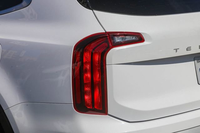 Used 2023 Kia Telluride S image 11