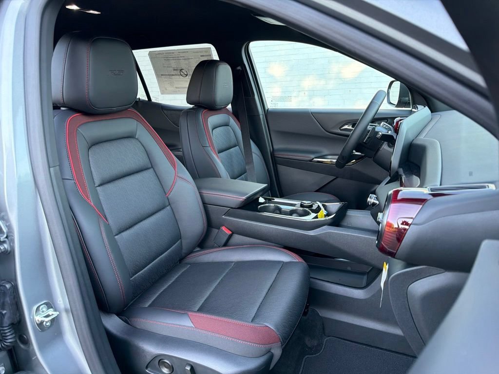 New 2027 Chevrolet Equinox RS w/ Convenience Package III AWD/4WD image 13