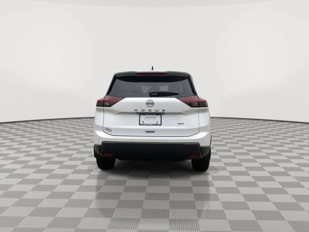 Certified 2025 Nissan Rogue S image 9