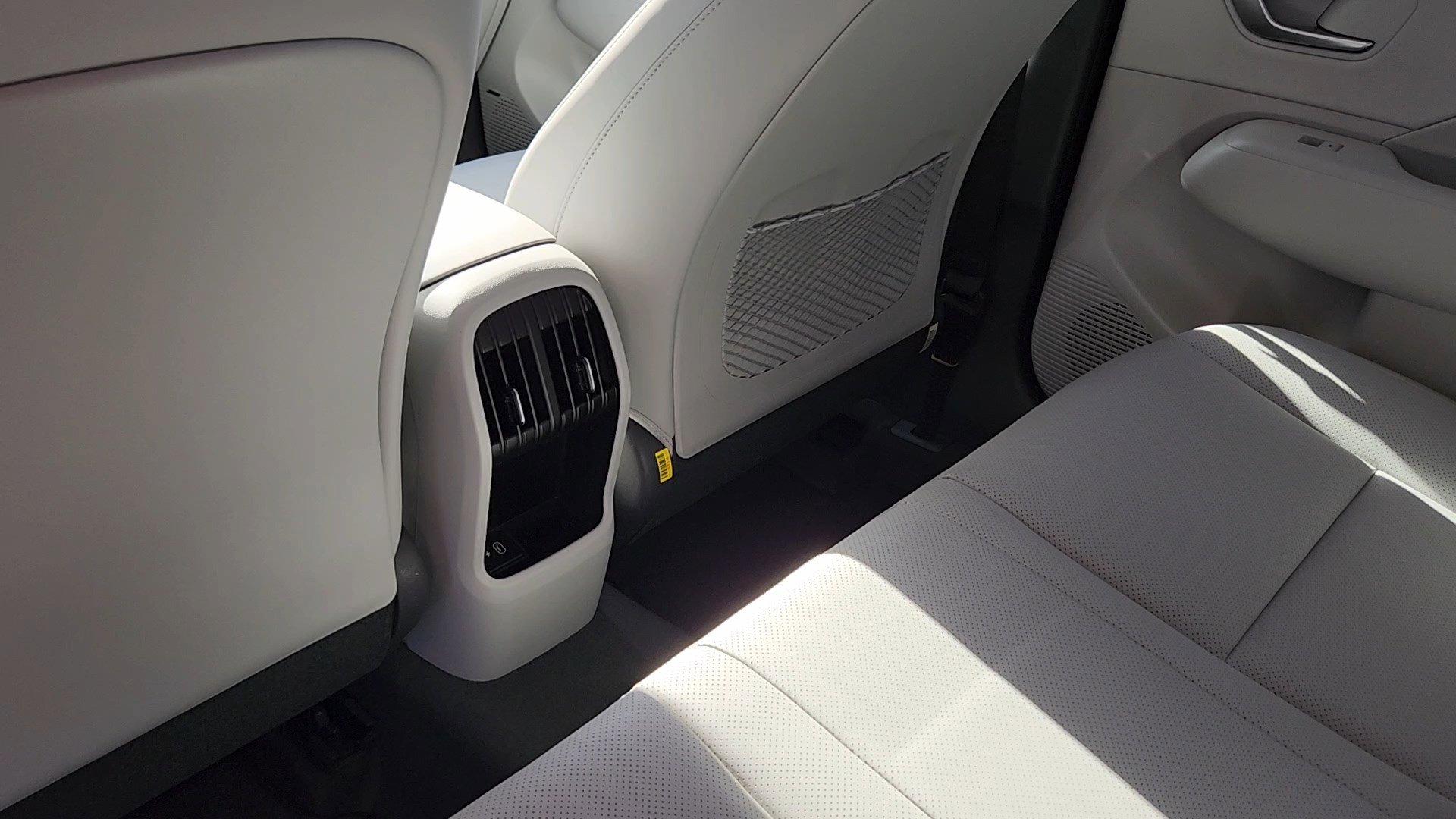 New 2026 Hyundai Kona Limited image 18