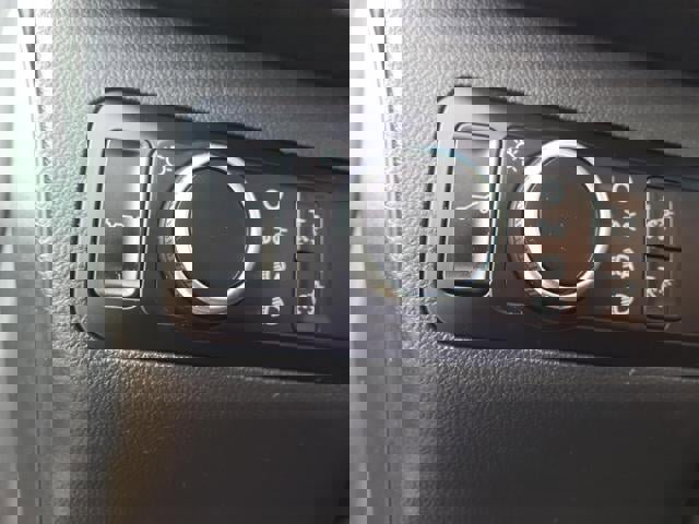 Used 2024 Ford Escape ST-Line image 17