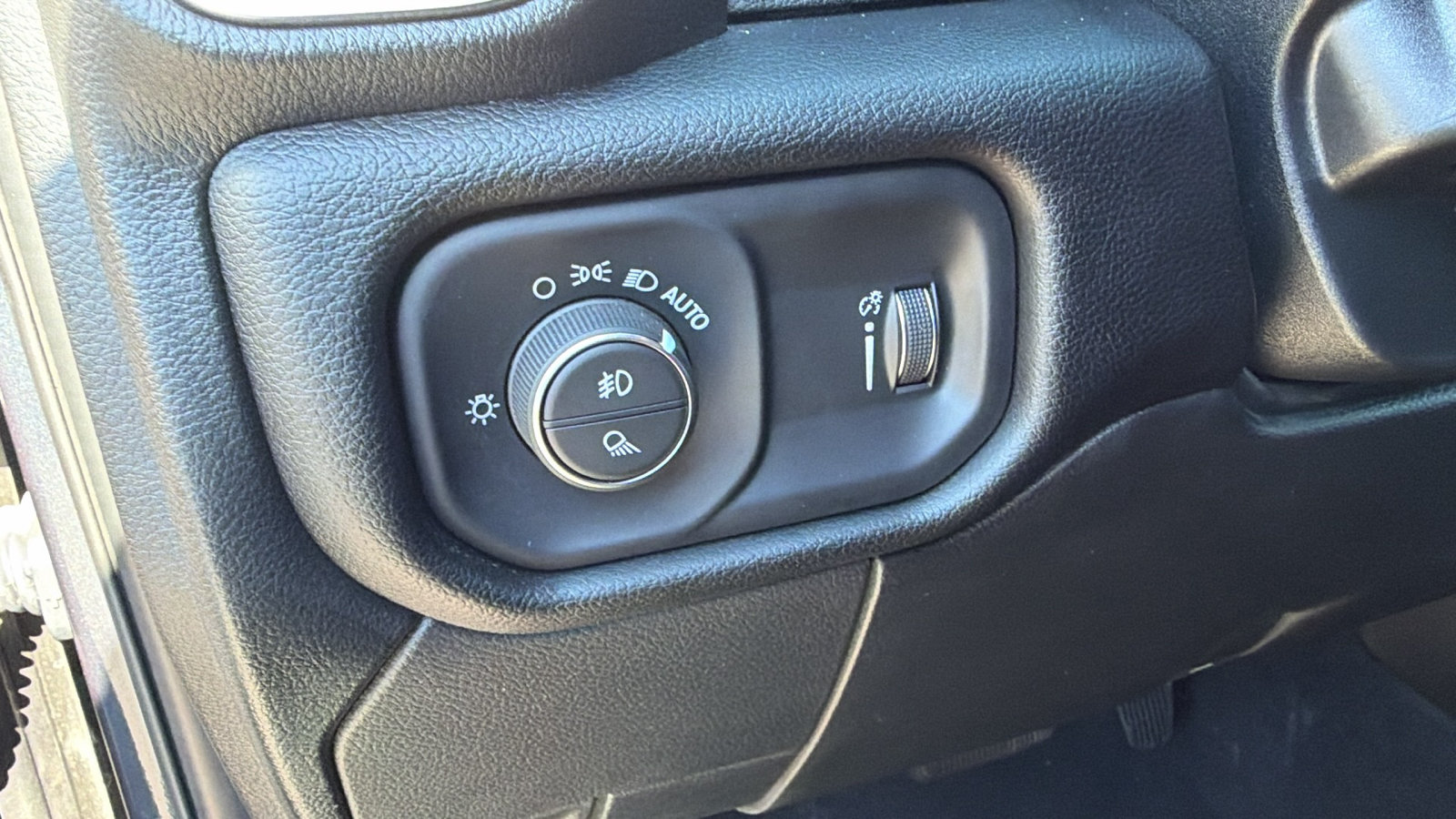 Used 2026 RAM 2500 Big Horn AWD/4WD image 24