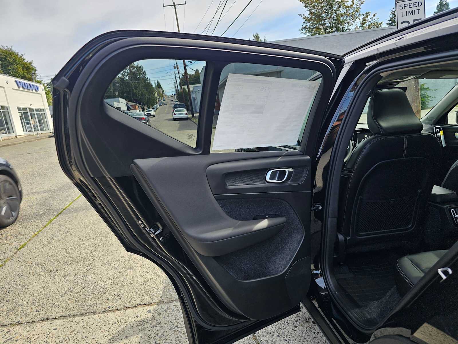 New 2026 Volvo XC40 B5 Core w/ Protection Package Premier AWD/4WD image 16