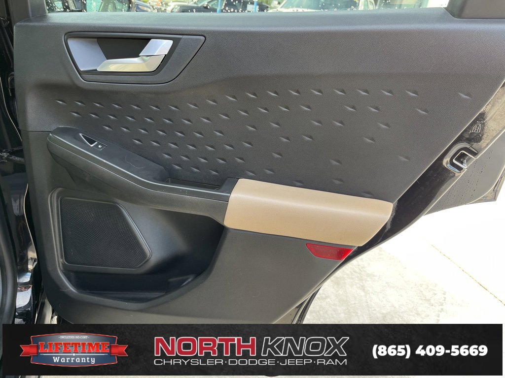 Used 2020 Ford Escape SEL image 23