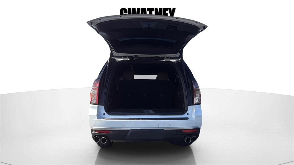 Used 2021 Chevrolet Suburban High Country image 20