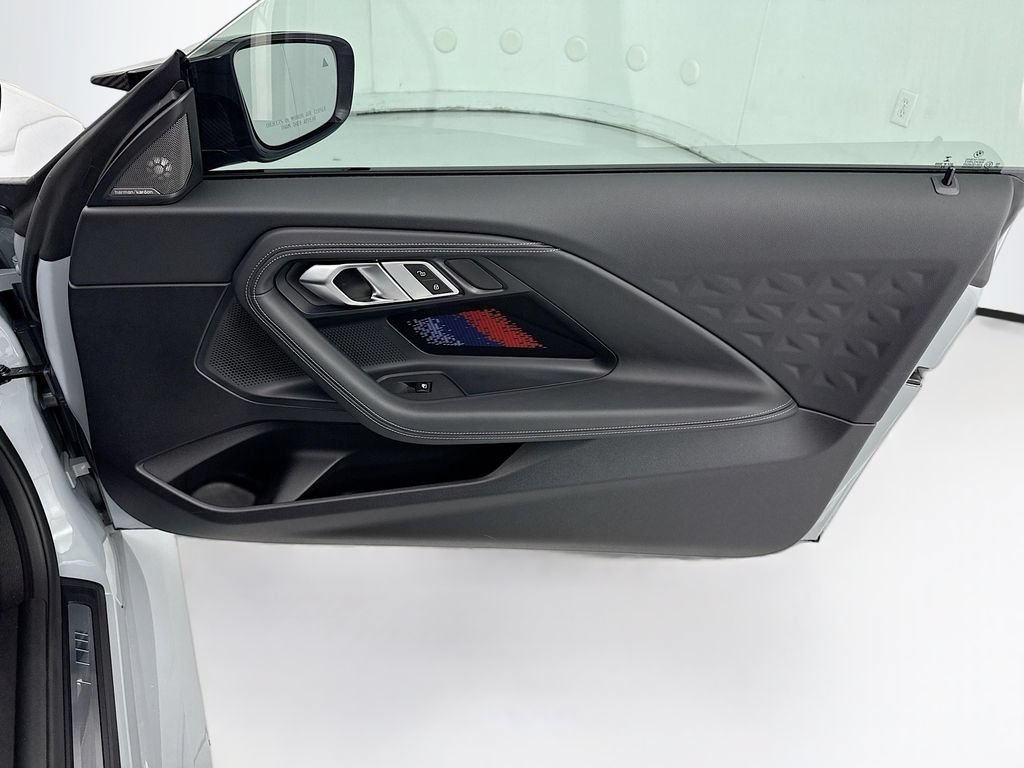 Used 2023 BMW M2 RWD image 25